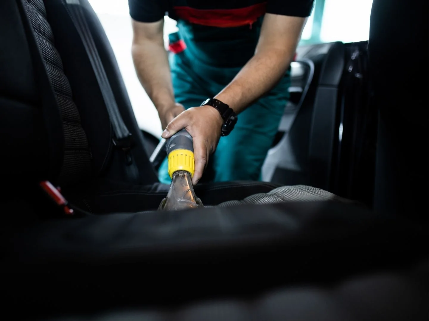 Professional interior vehicle cleaning